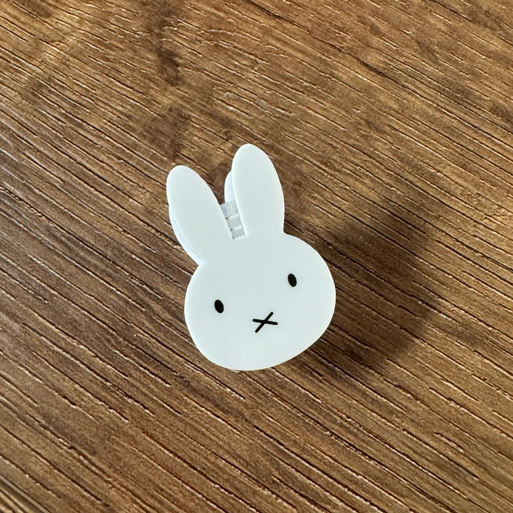 MIFFY-Imported (NWT) Fun Bundle (Pouch, Two Barrette, & Clip) - Picture 8 of 9
